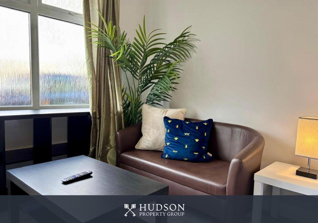 Donnington Apartments - Studio 1 Telford Zewnętrze zdjęcie